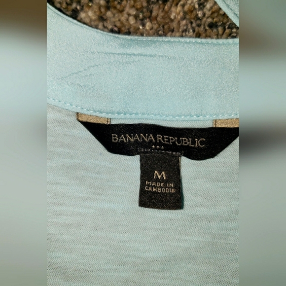 Banana Republic| Racerback Athletic Tank Top - Picture 3 of 5